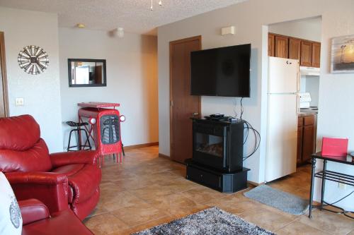 Treehouse Condominiums - thumb 1