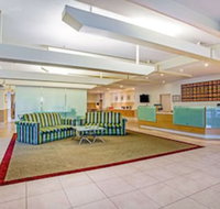 La Quinta Inn  Suites by Wyndham Danbury - Accommodation Indiana