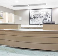 Super 8 by Wyndham Marianna - Accommodation Indiana