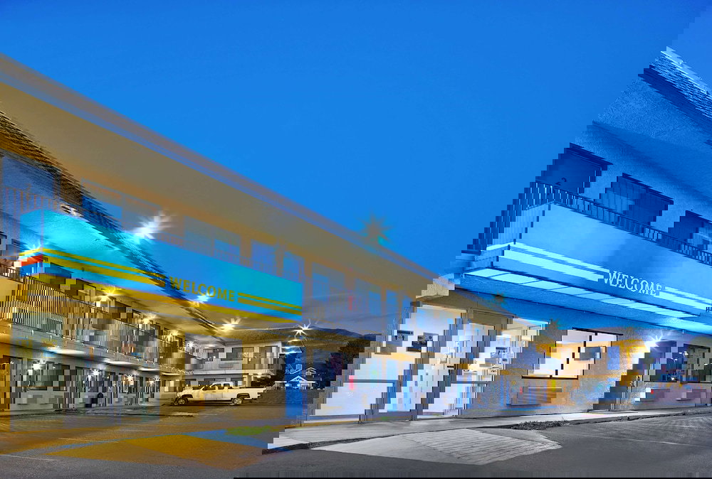 Motel 6 Alamogordo, NM - thumb 4