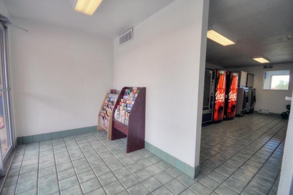 Motel 6 Alamogordo, NM - thumb 6