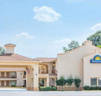 Days Inn by Wyndham Abbeville - Accommodation Indiana