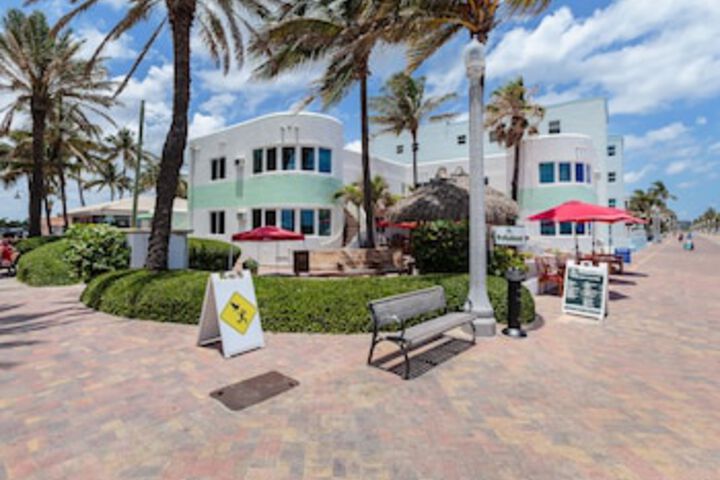 Walkabout Beach Resort - thumb 0