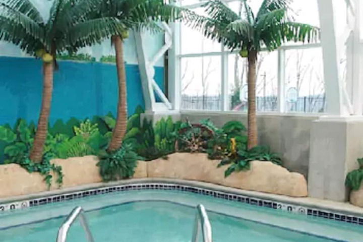 Big Splash Adventure Indoor Water Park & Resort - thumb 3