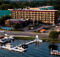 Harbor Shores on Lake Geneva - Accommodation Indiana