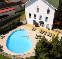 Branson Surrey Inn - Accommodation Indiana
