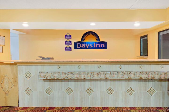 Days Inn By Wyndham Independence - thumb 3