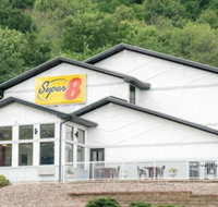 Super 8 by Wyndham Winona MN - Accommodation Indiana