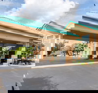 Quality Inn  Suites - Accommodation Indiana