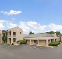 Days Inn by Wyndham Alexander City - Accommodation Indiana