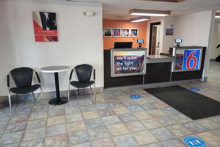 Motel 6 Gillette, WY - thumb 6