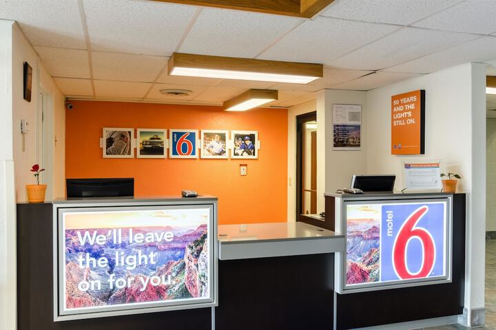 Motel 6 Gillette, WY - thumb 1