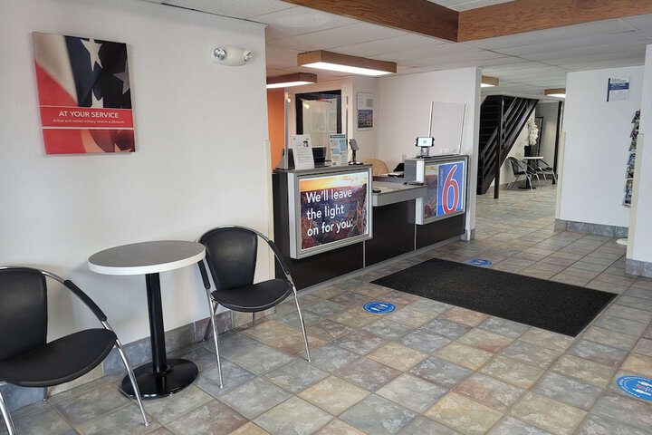 Motel 6 Gillette, WY - thumb 2