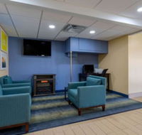Days Inn by Wyndham Augusta - Accommodation Indiana