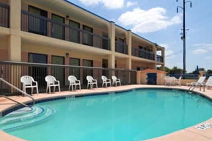 Jameson Inn Conyers - thumb 3
