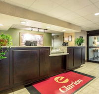 Clarion Inn  Suites - Accommodation Indiana
