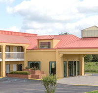 Super 8 by Wyndham Madison/Ridgeland Area - Accommodation Indiana