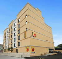 Super 8 by Wyndham Bronx - Accommodation Indiana
