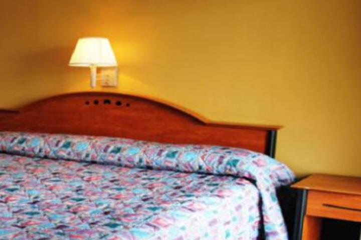 Speedway Inn - thumb 3