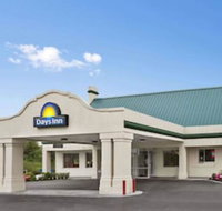 Days Inn by Wyndham Emporia - Accommodation Indiana