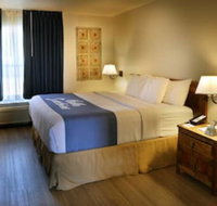 Days Inn  Suites by Wyndham Llano - Accommodation Indiana