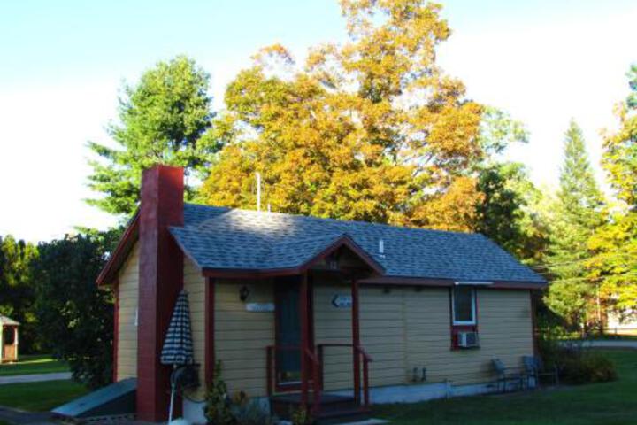 Casablanca Motel - thumb 0