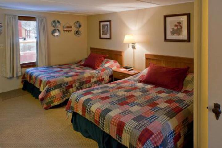 Casablanca Motel - thumb 2