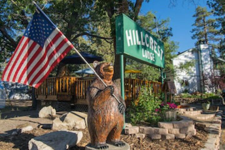 Hillcrest Lodge - thumb 0