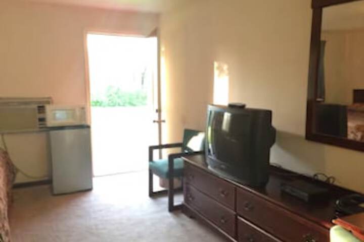 Colonial Village Motel - thumb 5