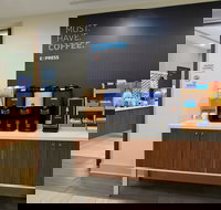 Holiday Inn Express Hotel  Suites Muncie an IHG Hotel - Accommodation Indiana