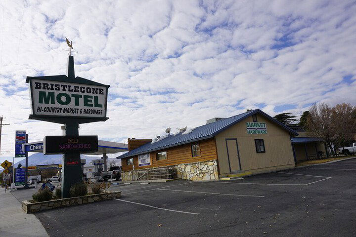 Bristlecone Motel - thumb 6