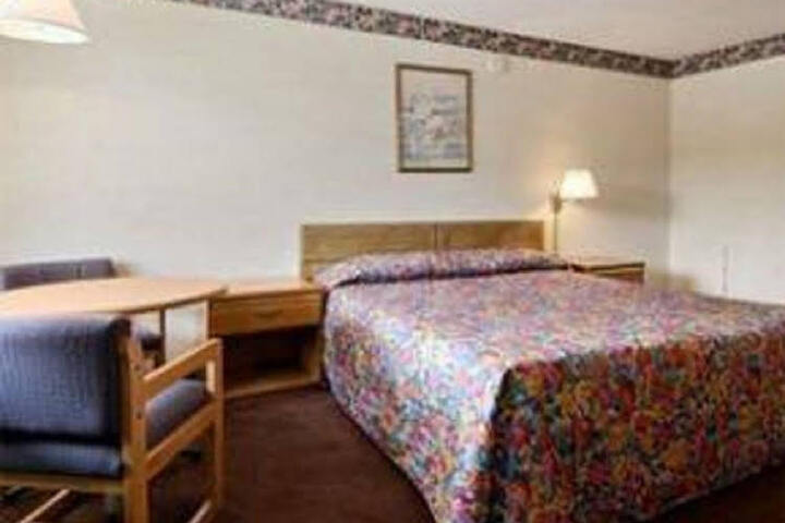 The Randolph Inn - thumb 3