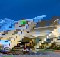 La Quinta Inn  Suites by Wyndham Warner Robins - Robins AFB - Accommodation Indiana