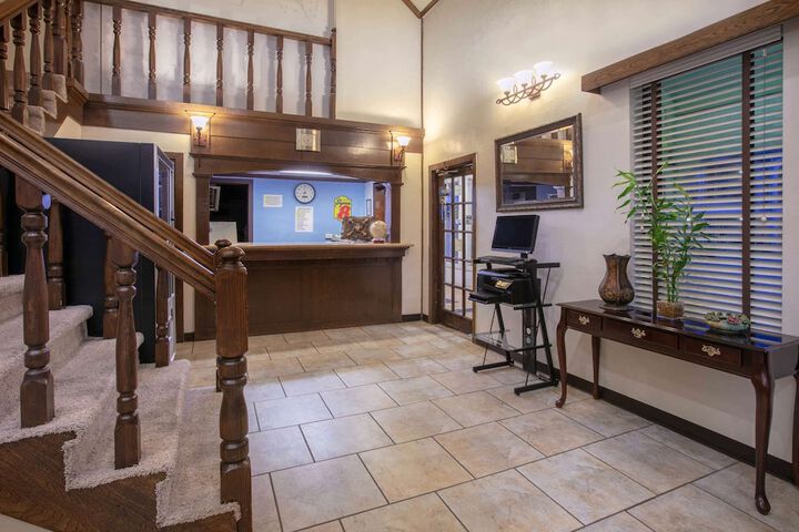 Super 8 By Wyndham City Of Moore - thumb 2