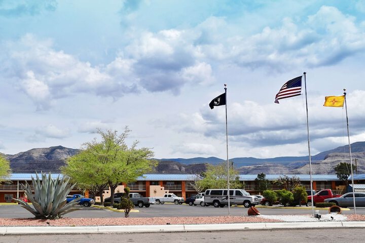 The Classic Desert Aire Hotel - thumb 3