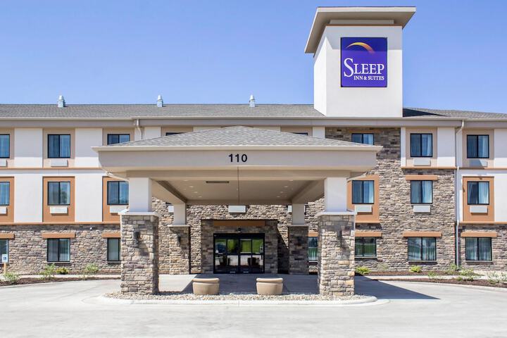 Sleep Inn & Suites Fort Dodge - thumb 1