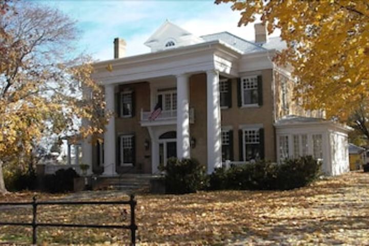 Trinkle Mansion Bed & Breakfast - thumb 0