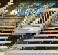 Cherokee Point - Accommodation Indiana