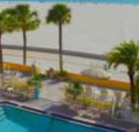 Page Terrace Beachfront Hotel - Accommodation Indiana