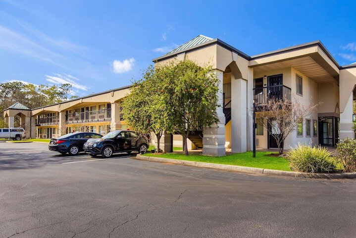 Rodeway Inn - thumb 3