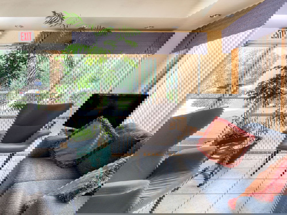 Knights Inn Forest Park - thumb 2