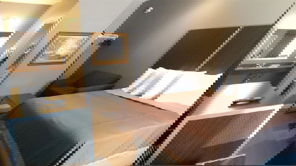 Americas Best Value Inn & Suites - Channelview / Houston - thumb 5