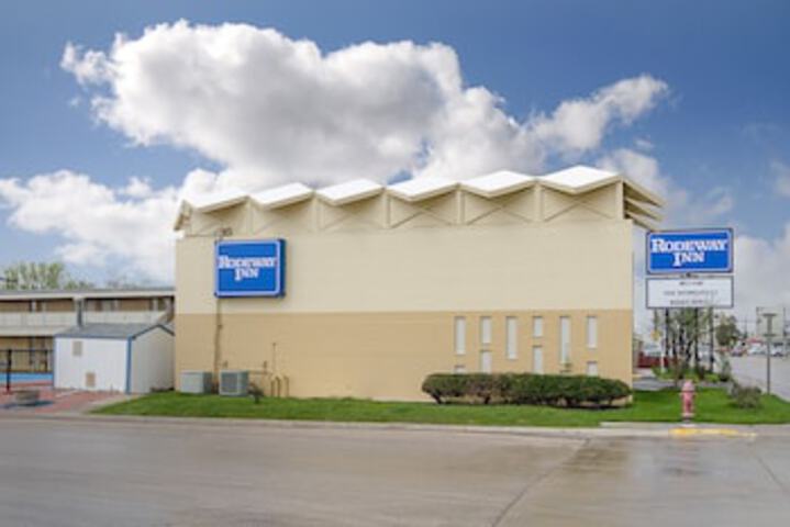 Alamo Inn & Suites - thumb 2