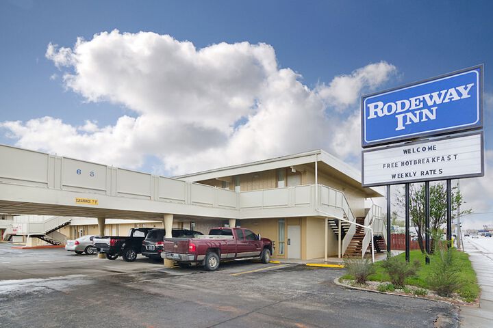 Alamo Inn & Suites - thumb 3