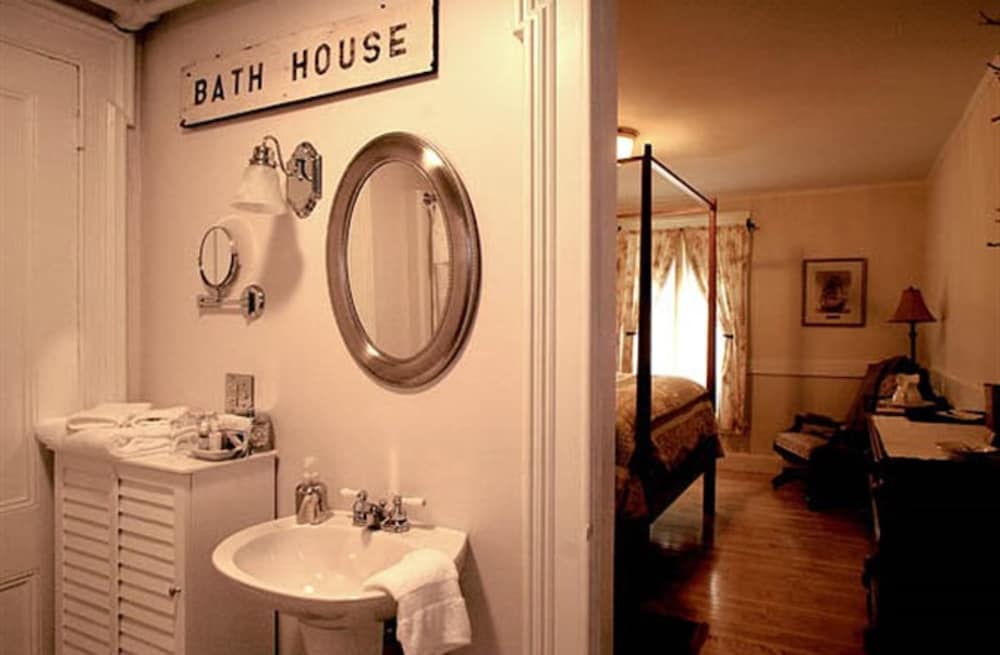 Benjamin F. Packard House - thumb 3