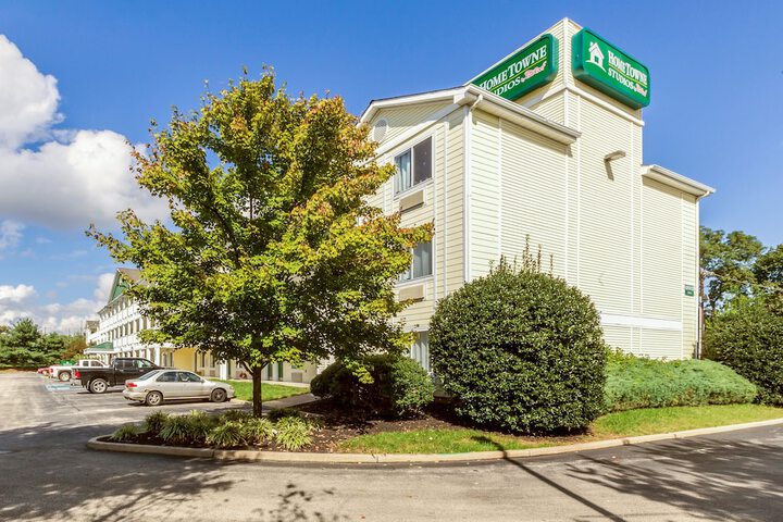 HomeTowne Studios By Red Roof Philadelphia Maple Shade NJ - thumb 1