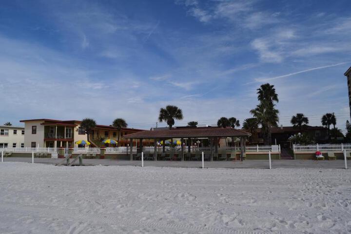 Sails Resort Motel - thumb 2