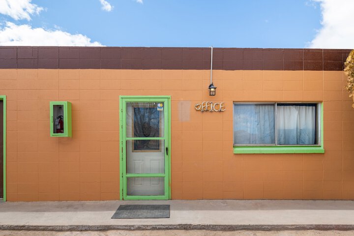 OYO Hotel Hanksville UT - thumb 1