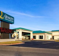 Quality Inn  Suites Moline - Quad Cities - Accommodation Indiana