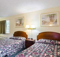 Econo Lodge Colonial - Accommodation Indiana